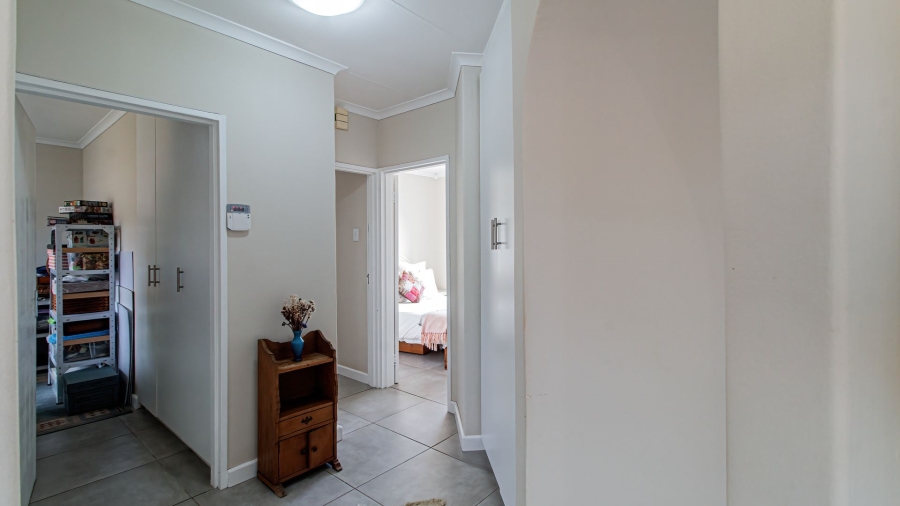 To Let 3 Bedroom Property for Rent in Lovemore Heights Estate Eastern Cape